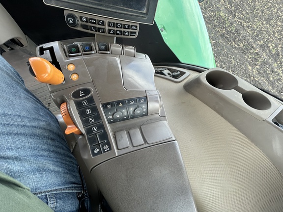 Photo of 2017 John Deere 9570R