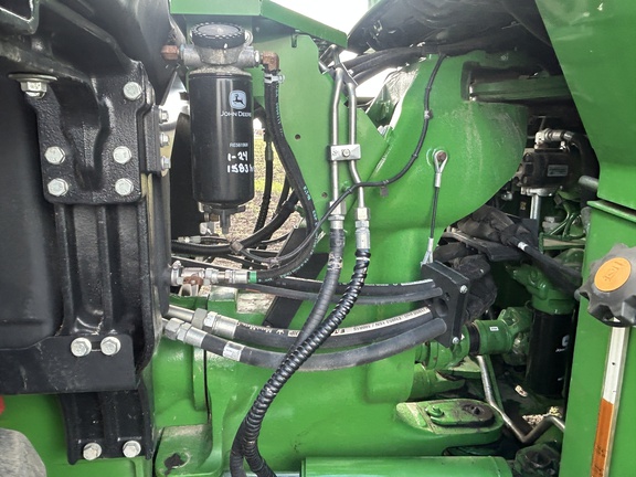 Photo of 2017 John Deere 9570R