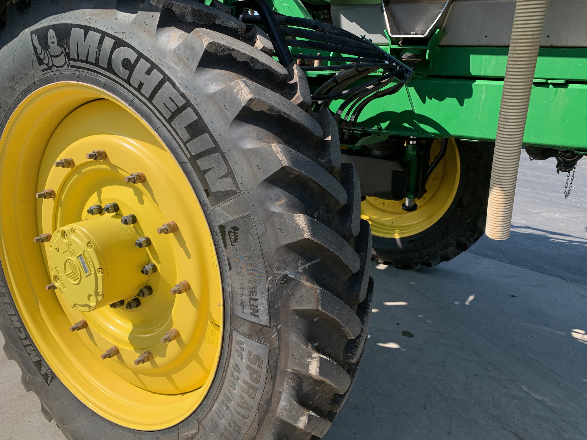  2020 John Deere R4060 at Heritage Tractor in Lamar, MO