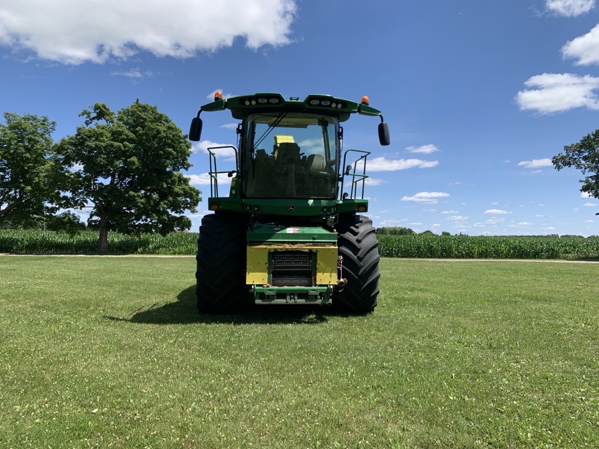 2016 John Deere 8200 Image 8