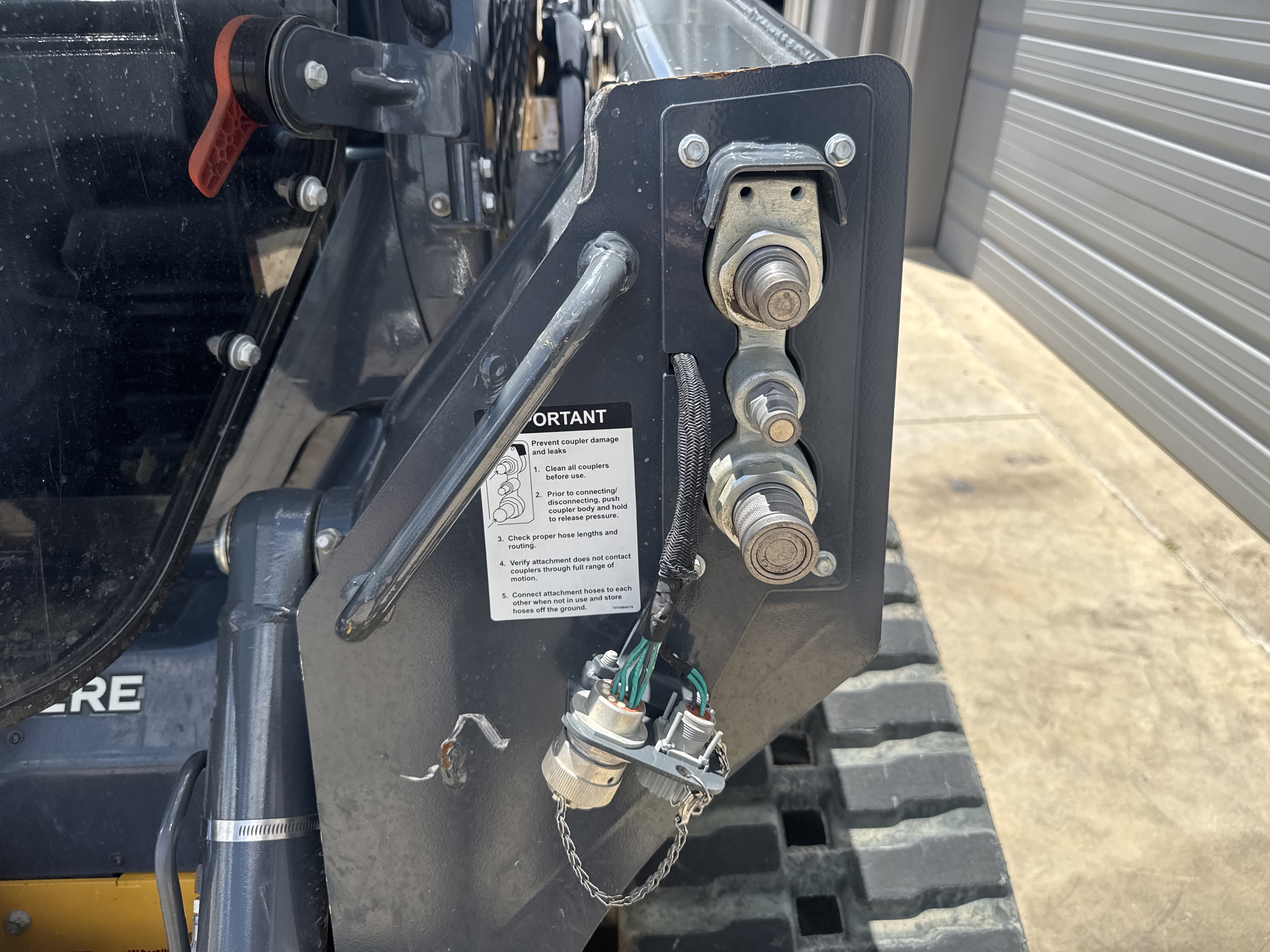 2023 John Deere 325G Image 16