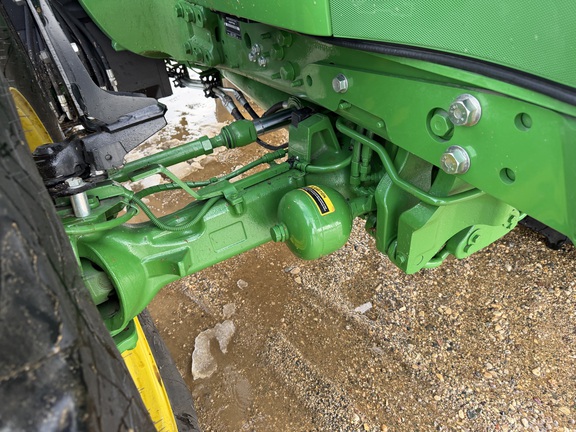 2025 John Deere 6R 165 - Photo14