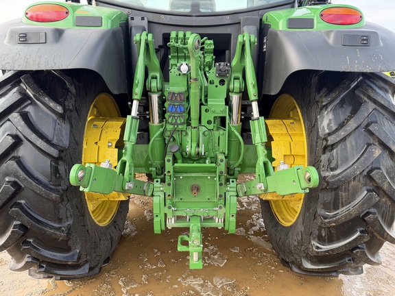 2025 John Deere 6R 165 - Photo25