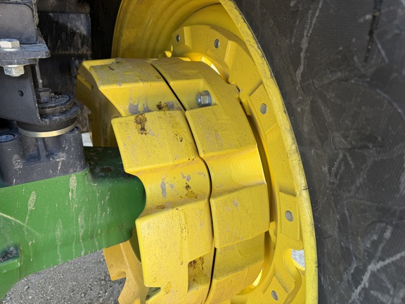 2025 John Deere 6R 165 - Photo17