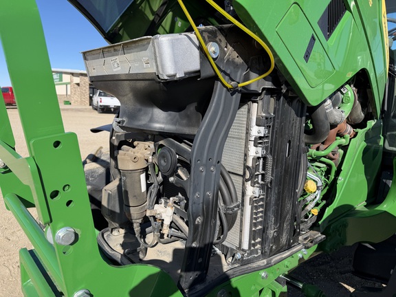 2025 John Deere 6R 165 - Photo23