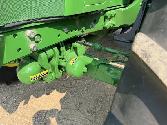 2025 John Deere 6R 165 - Photo11