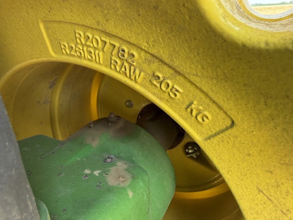 2025 John Deere 6R 165 - Photo16
