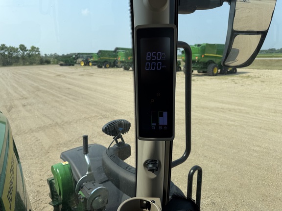 2025 John Deere 6R 165 - Photo33