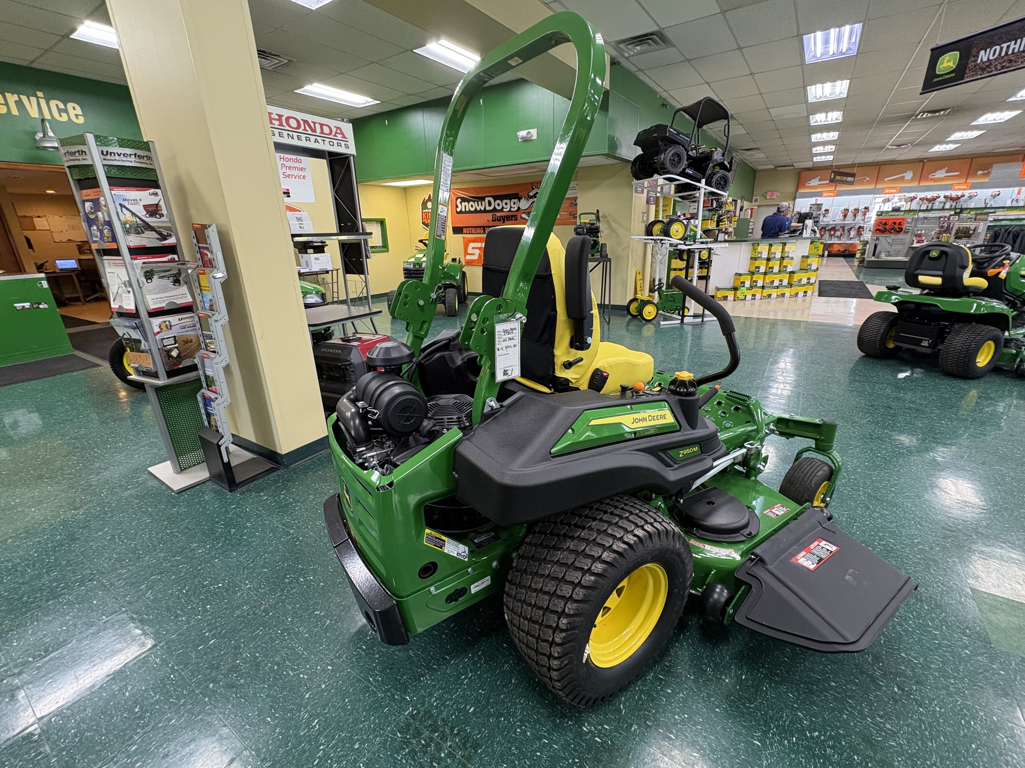 2025 John Deere Z950M Image 3