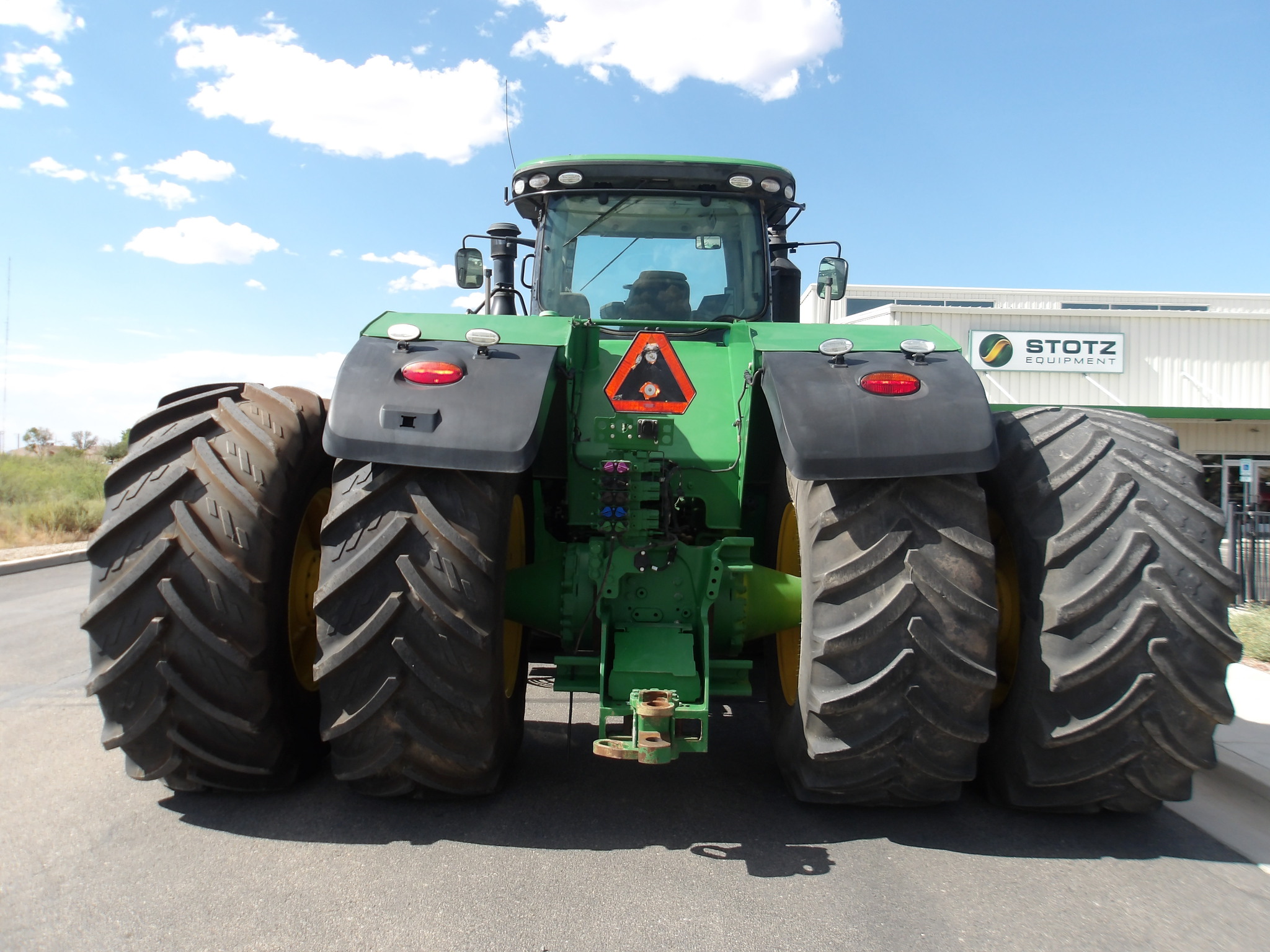 2015 John Deere 9570R Image 6