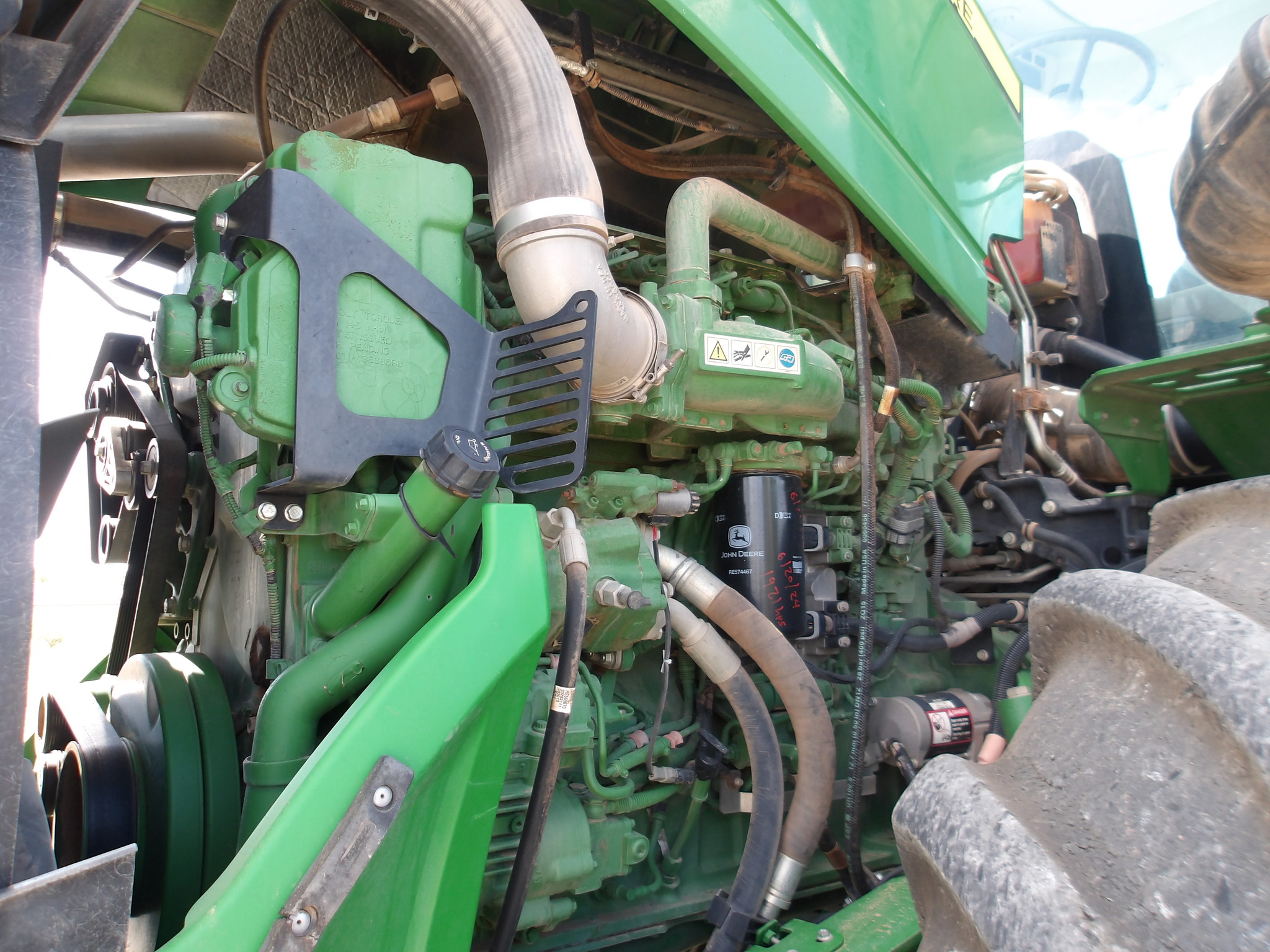 2015 John Deere 9570R Image 36
