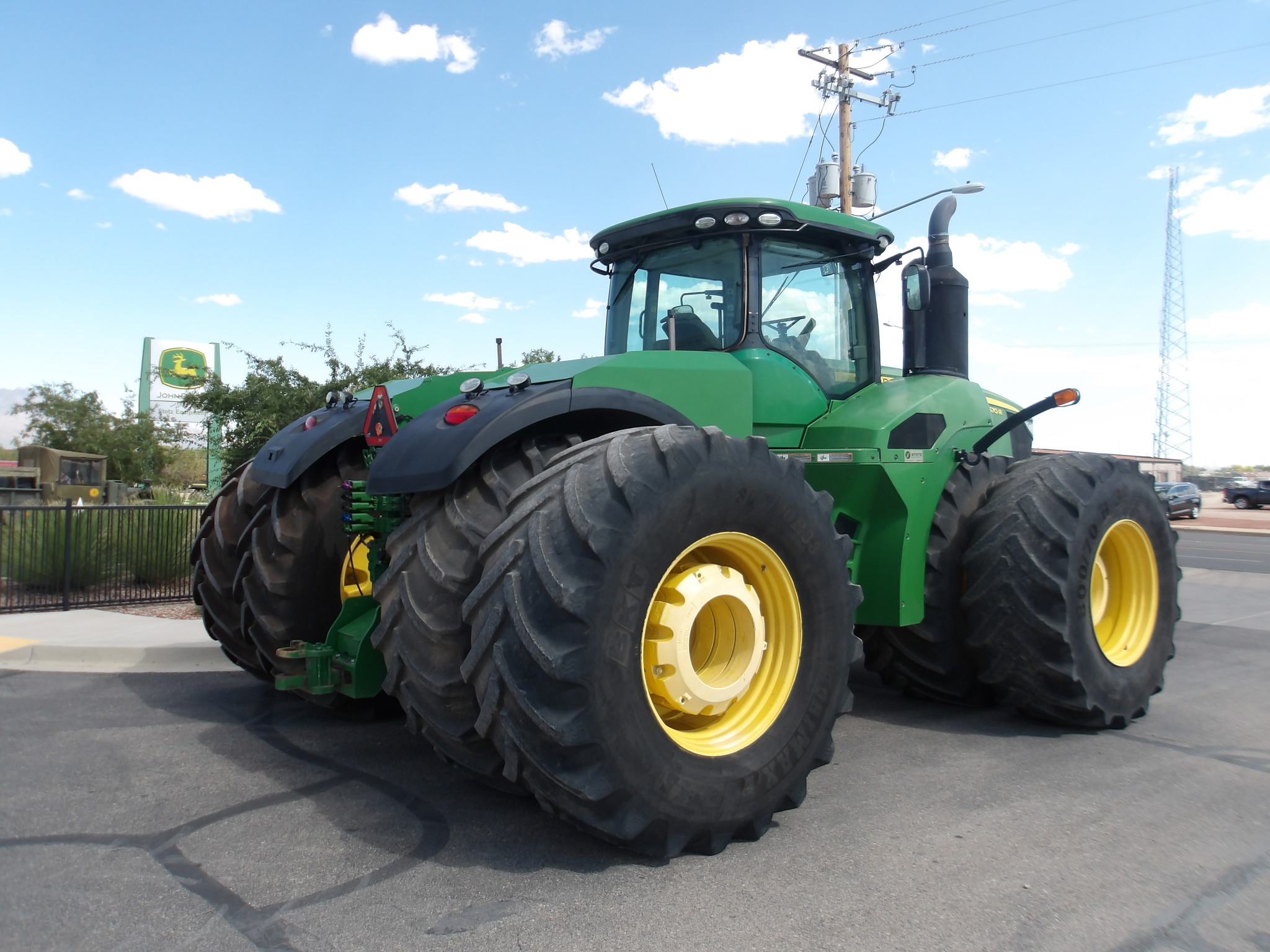 2015 John Deere 9570R Image 5