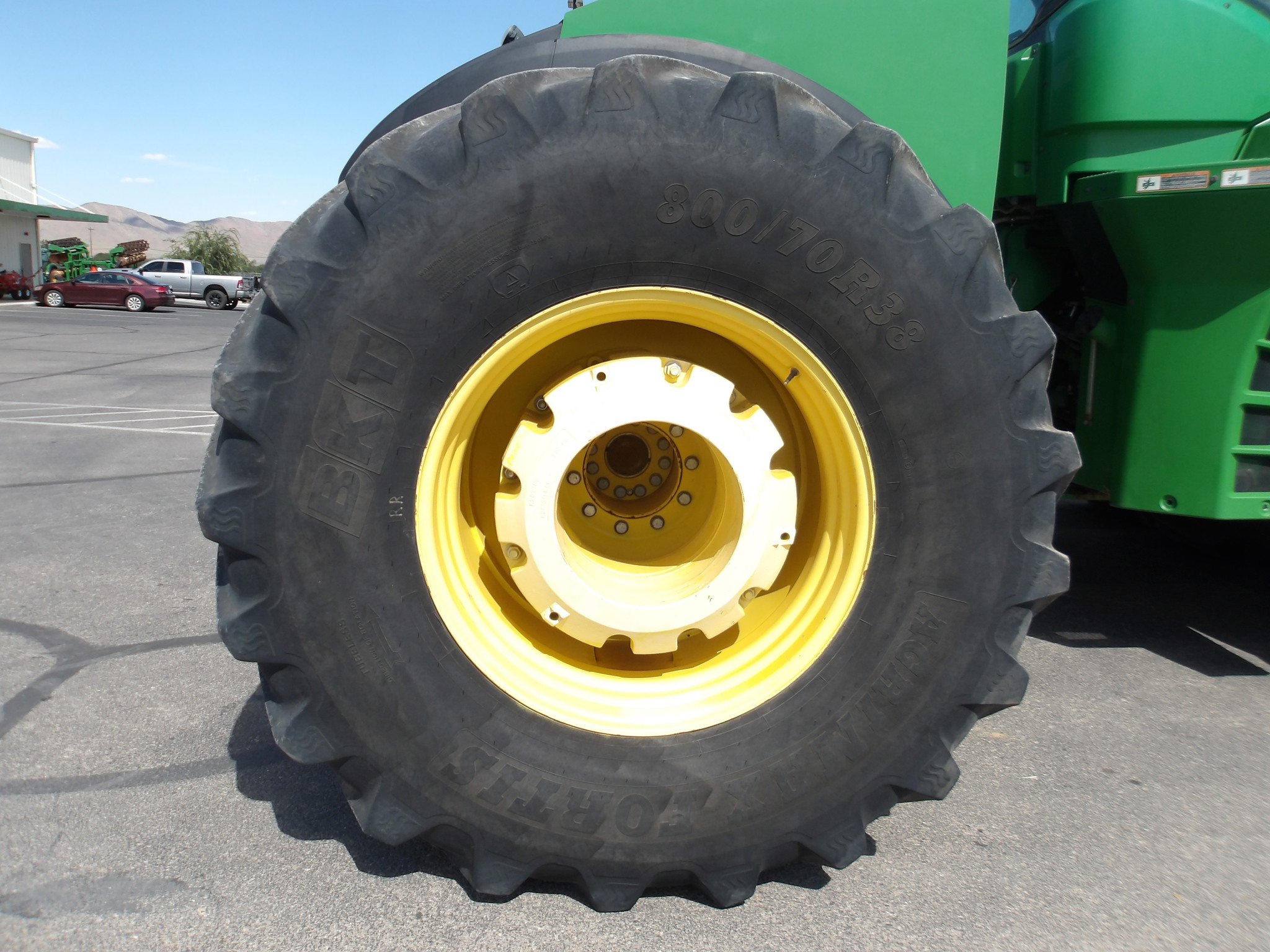 2015 John Deere 9570R Image 10