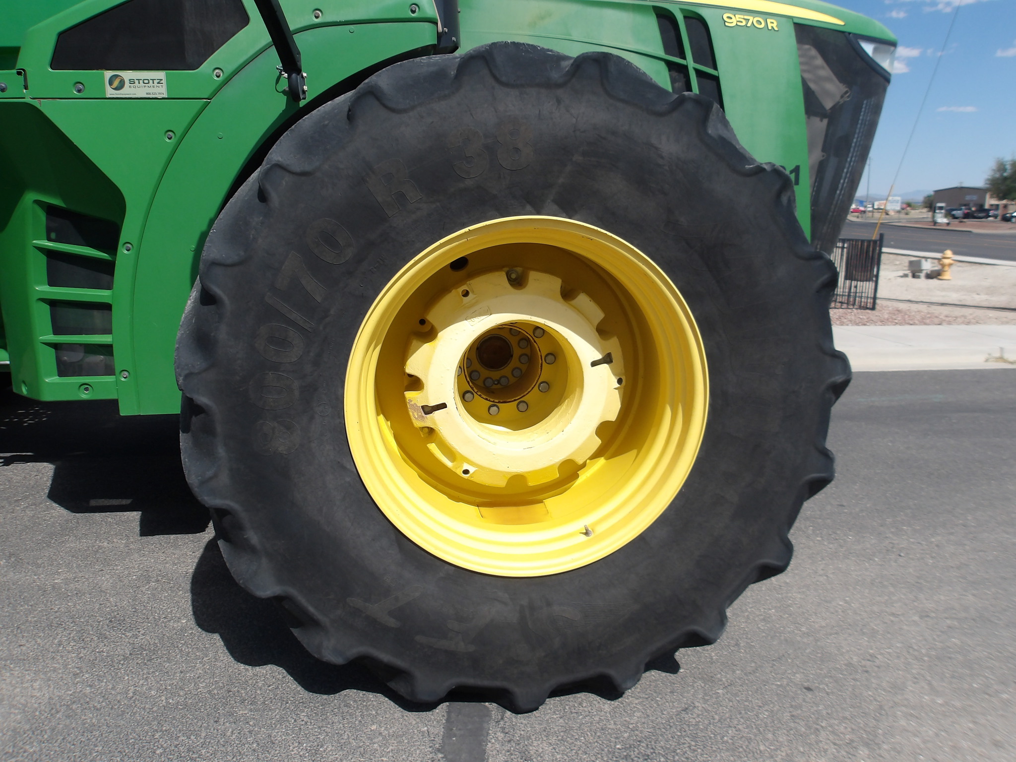 2015 John Deere 9570R Image 12