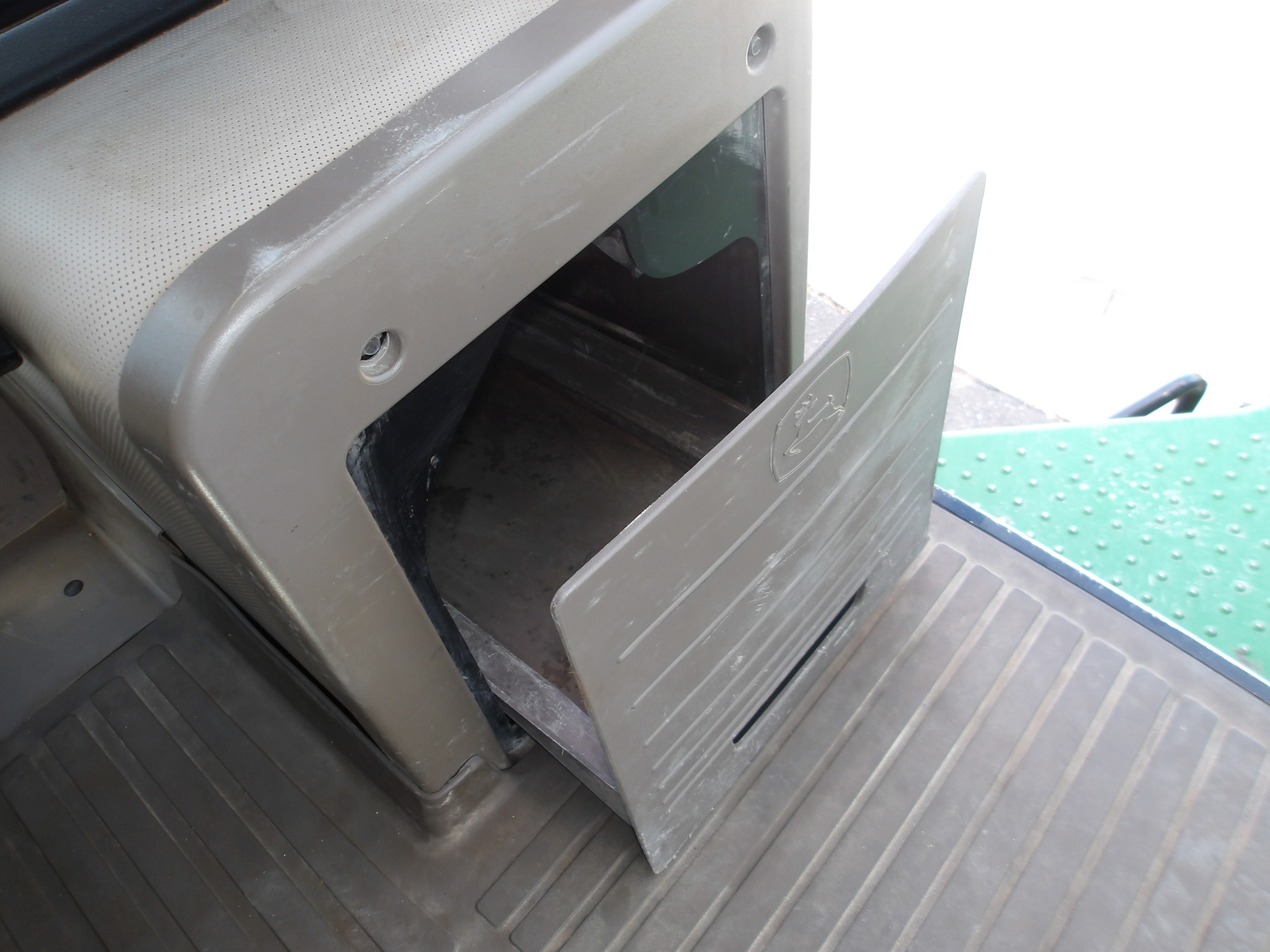 2015 John Deere 9570R Image 24