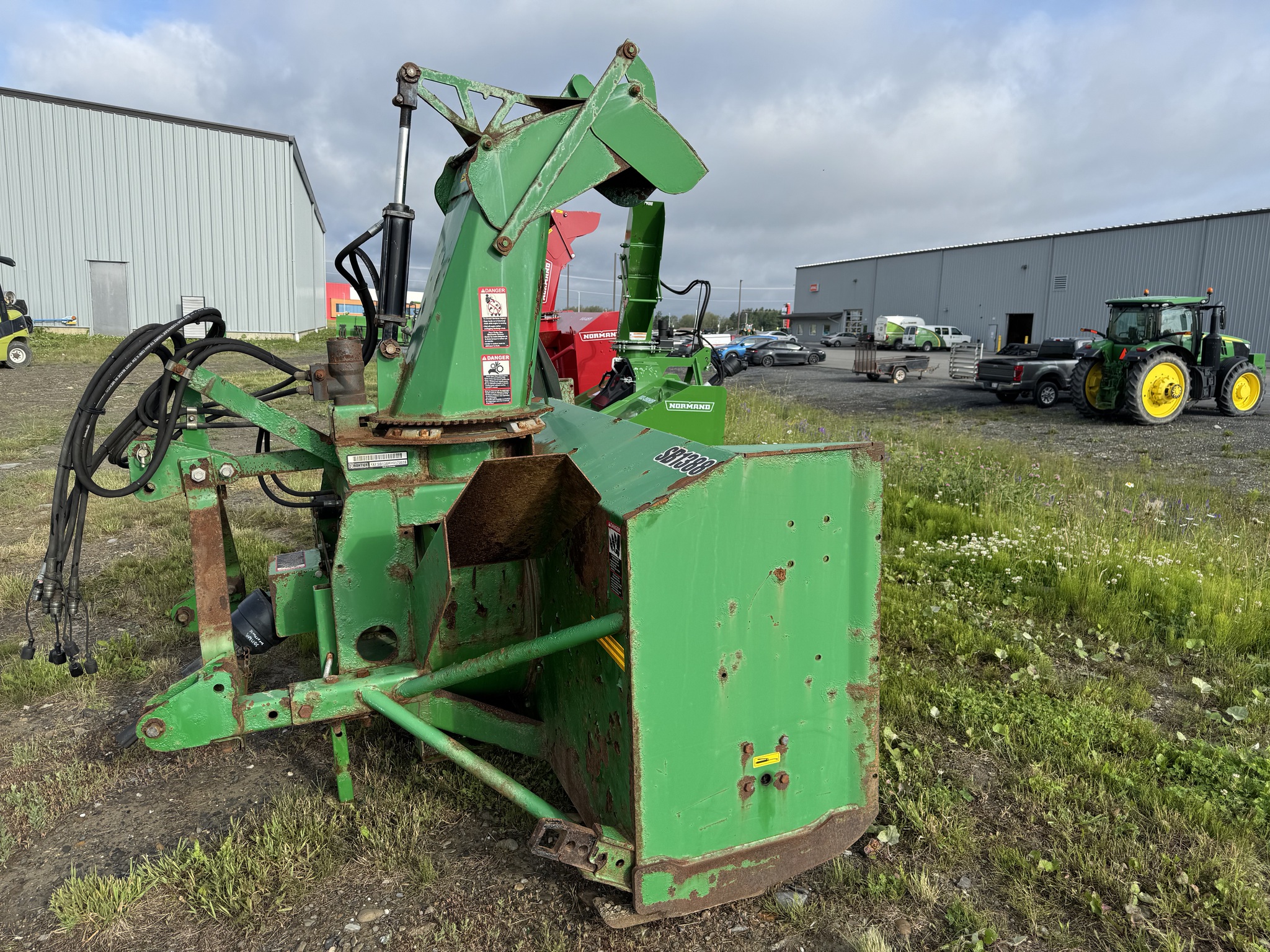 2017 Frontier SB1388R Image 3