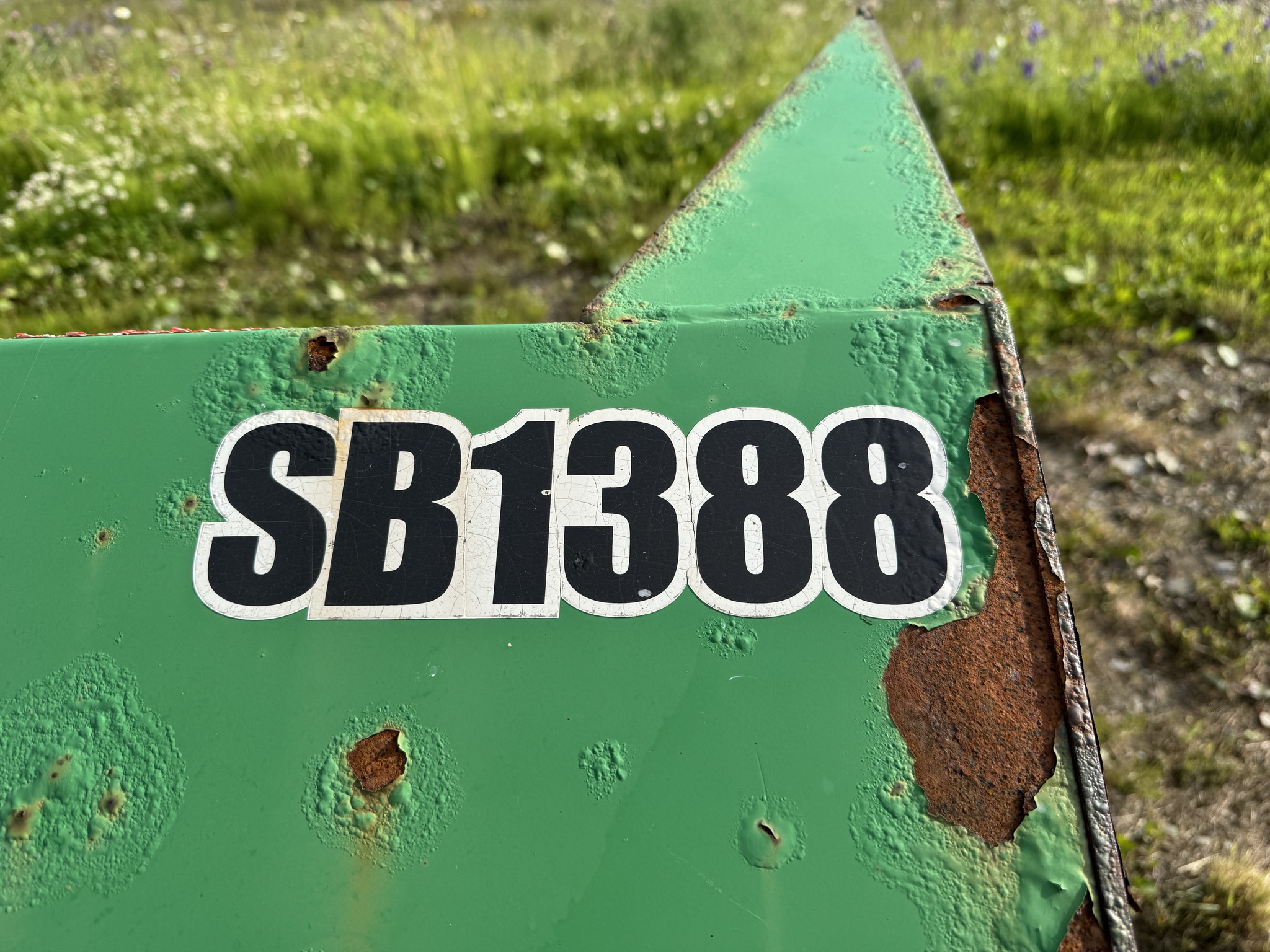 2017 Frontier SB1388R Image 7