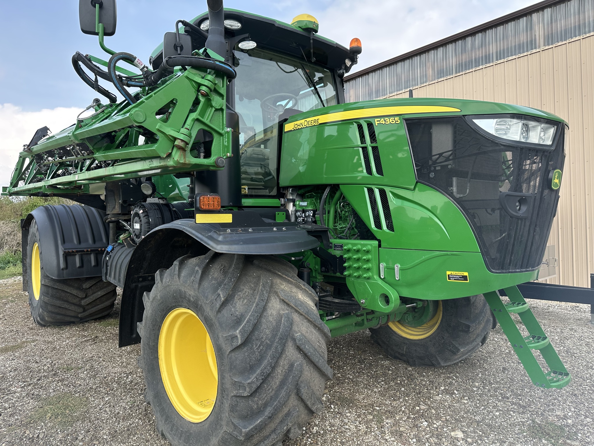2021 John Deere F4365 Image 2