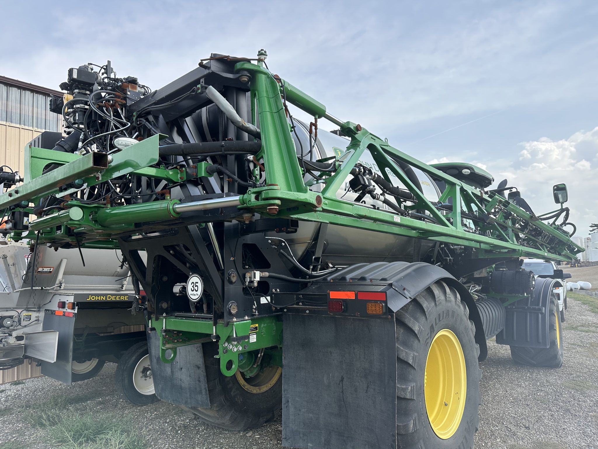 2021 John Deere F4365 Image 3