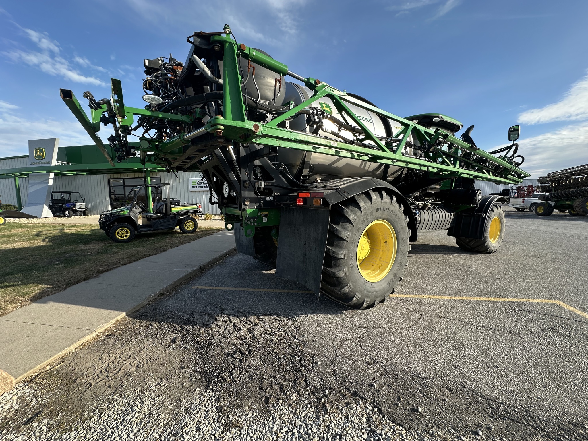 2021 John Deere F4365 Image 6