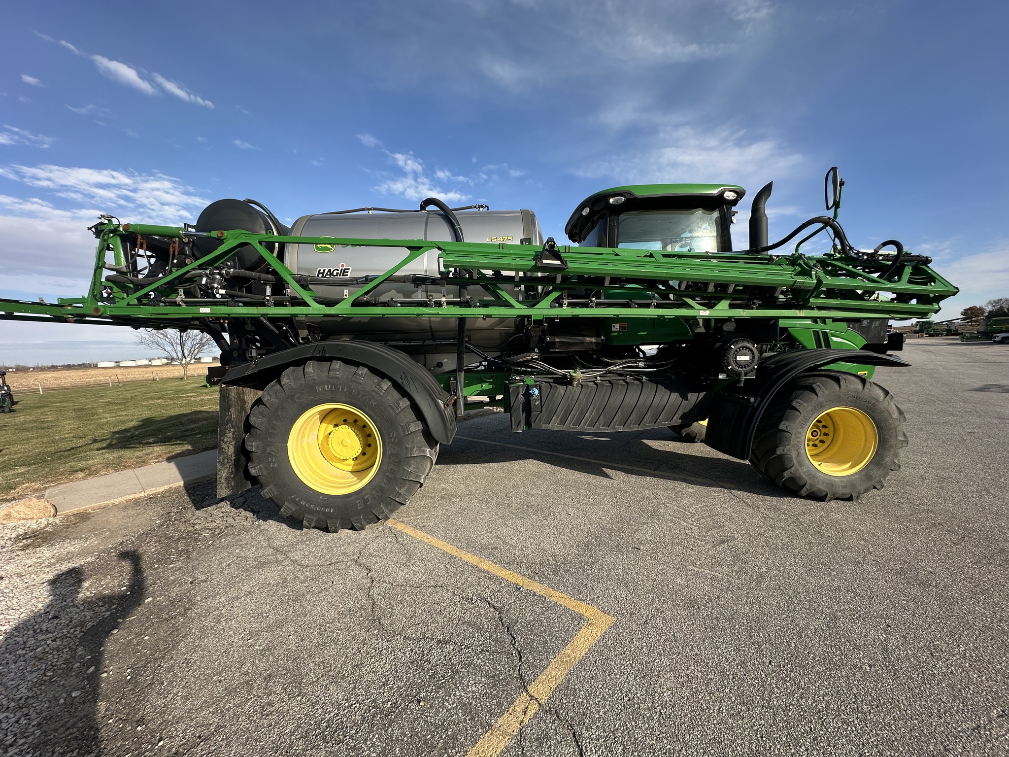 2021 John Deere F4365 Image 7