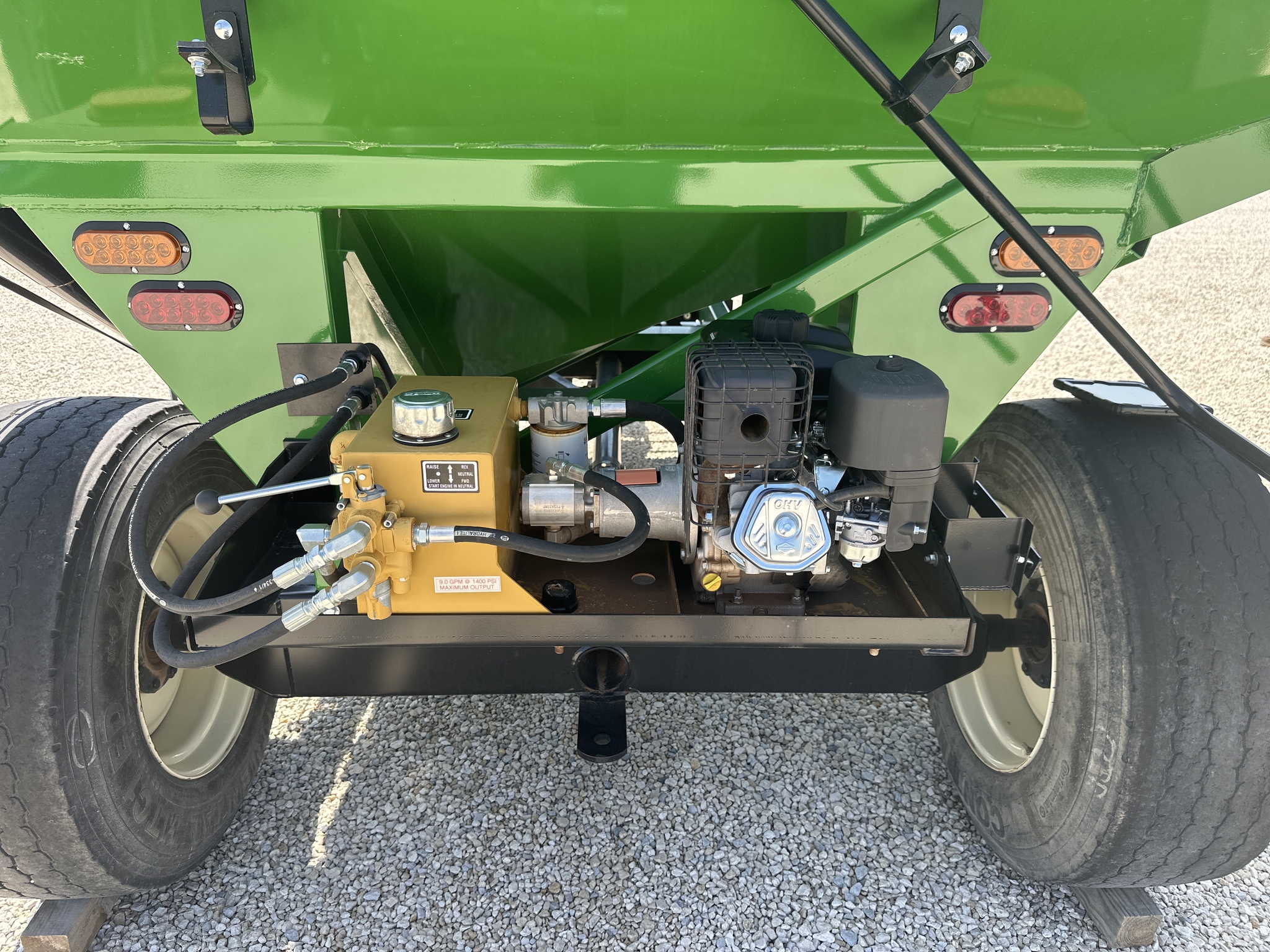 2023 J&M 385SD Image 7