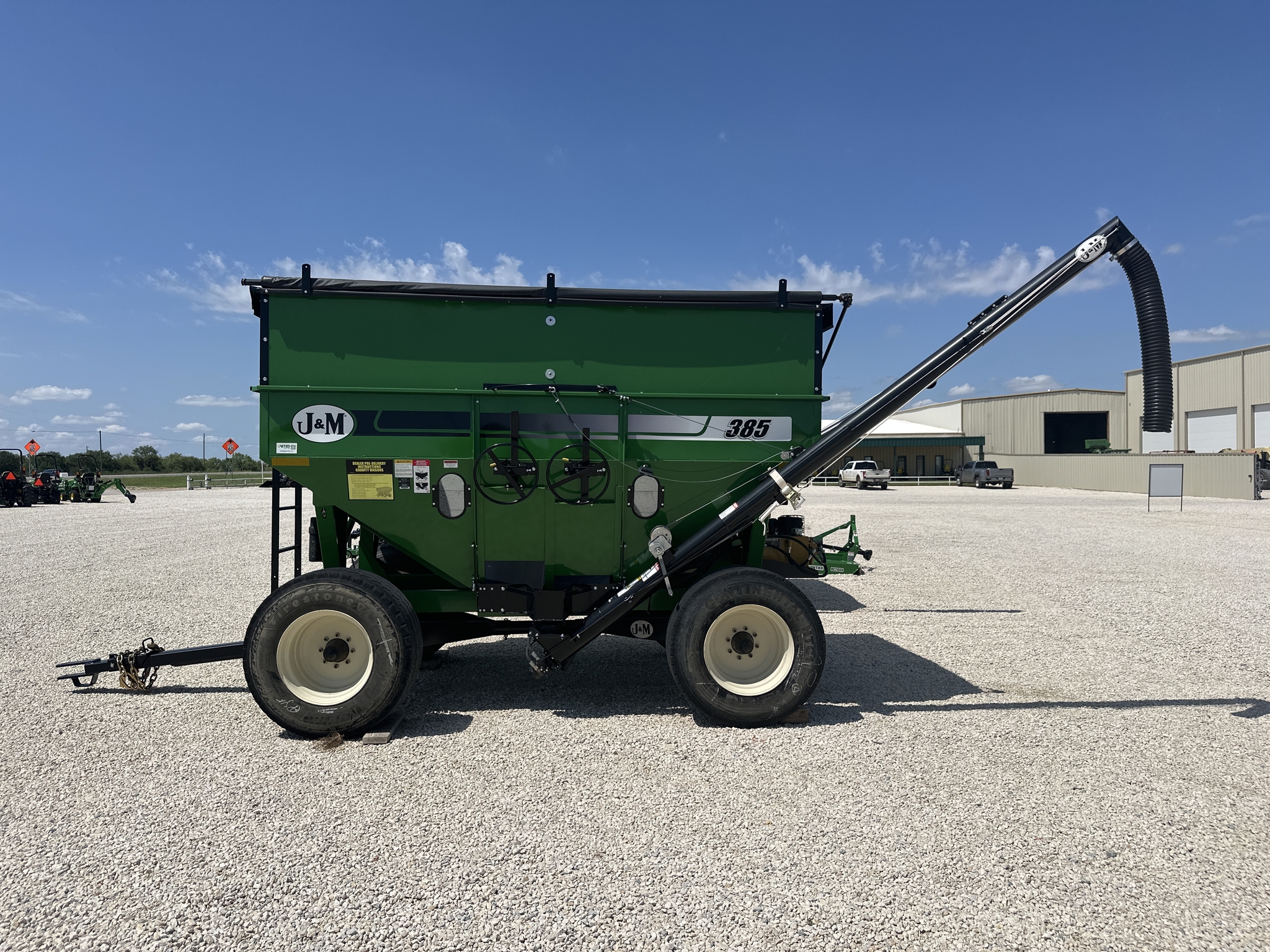 2023 J&M 385SD Image 1