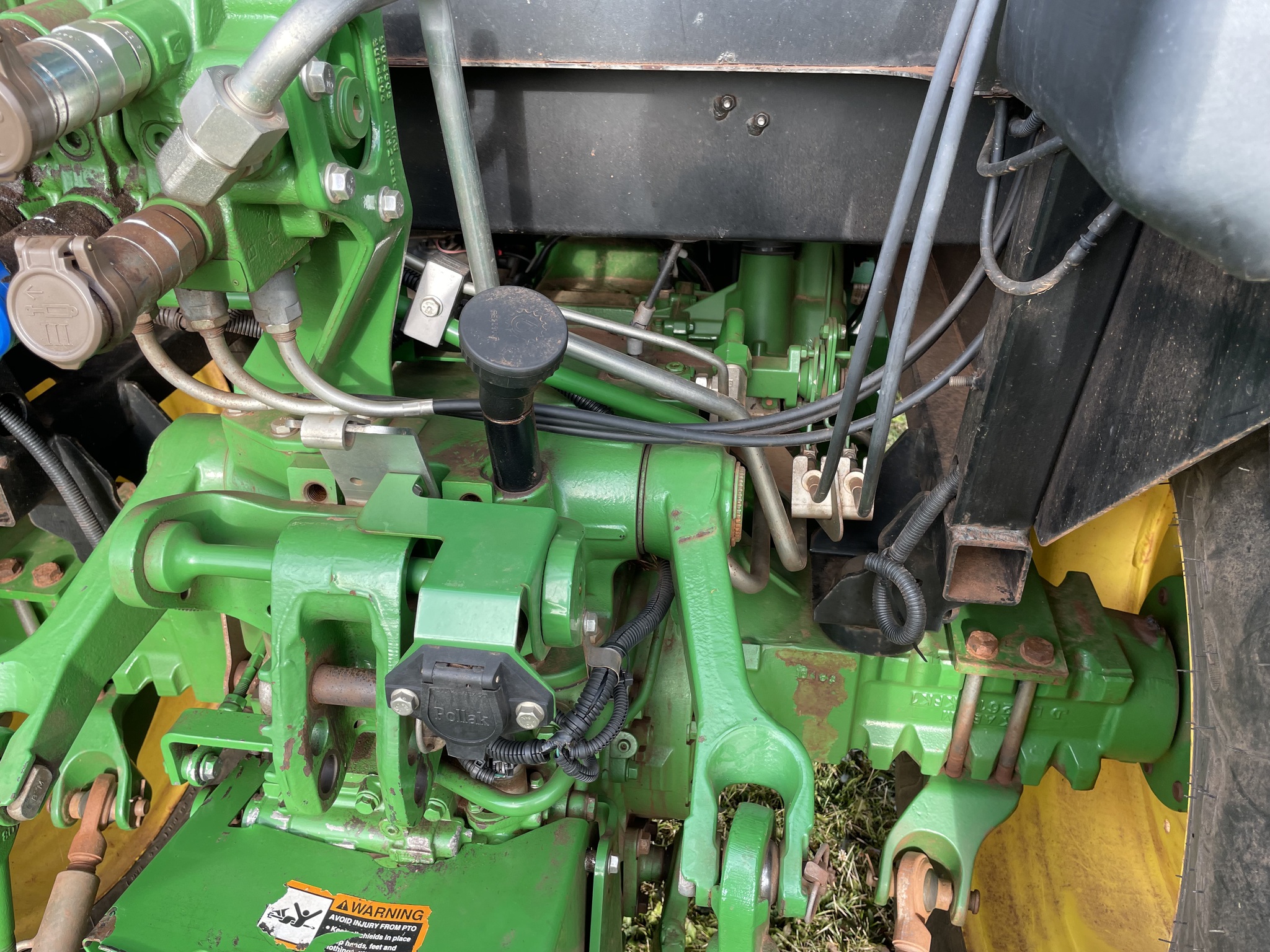 2019 John Deere 5090E Image 11