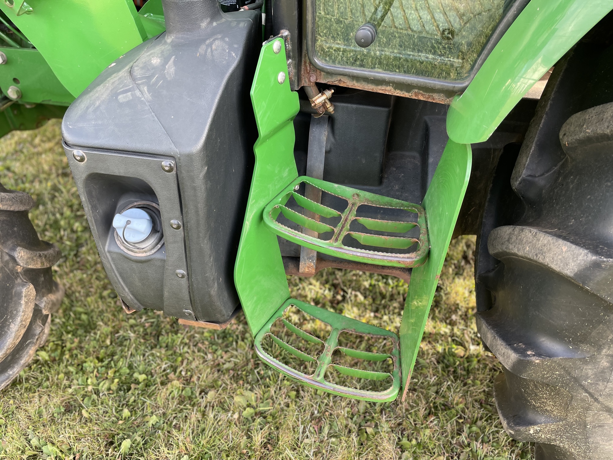 2019 John Deere 5090E Image 12