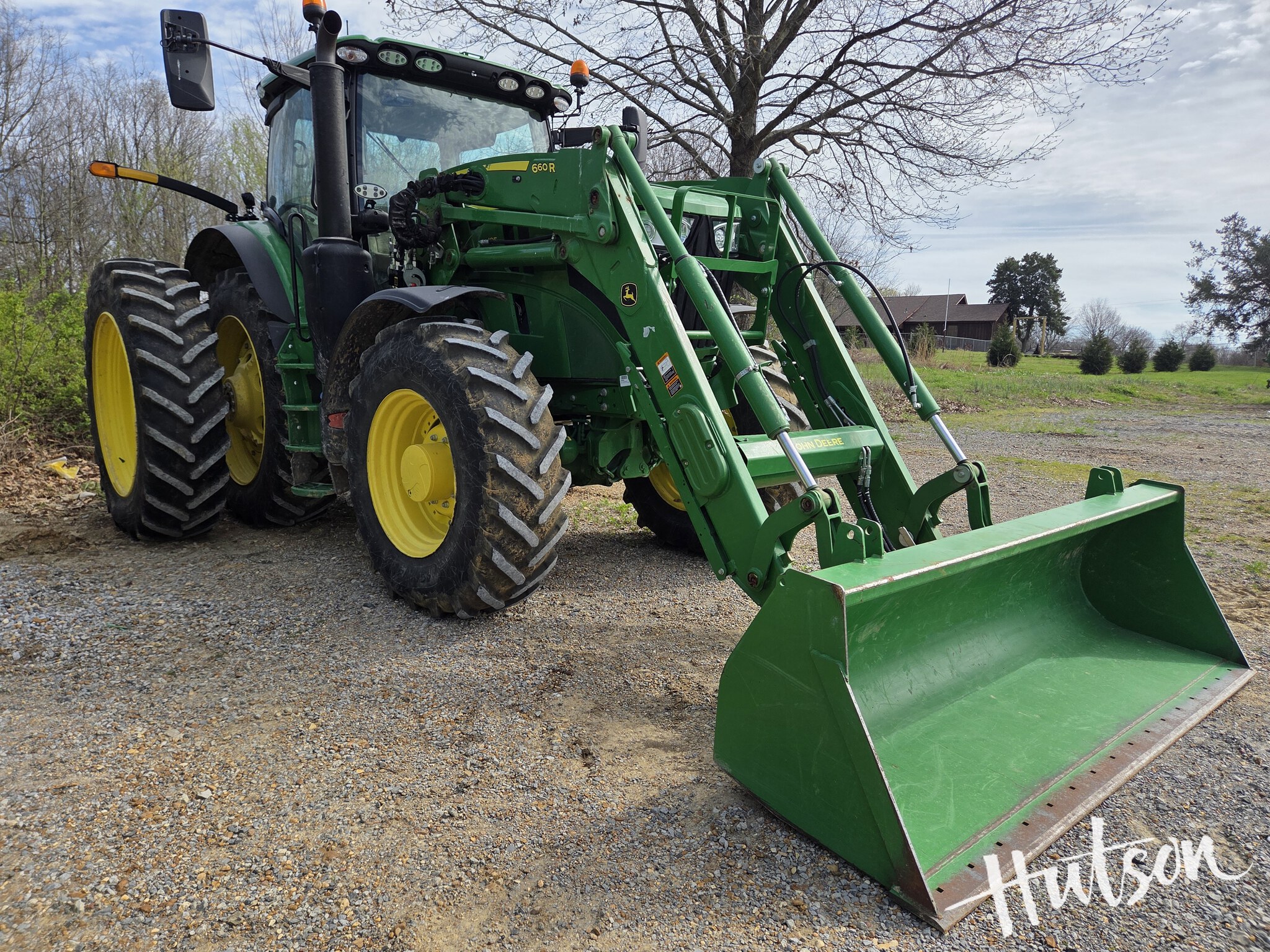 2024 John Deere 6R 195
