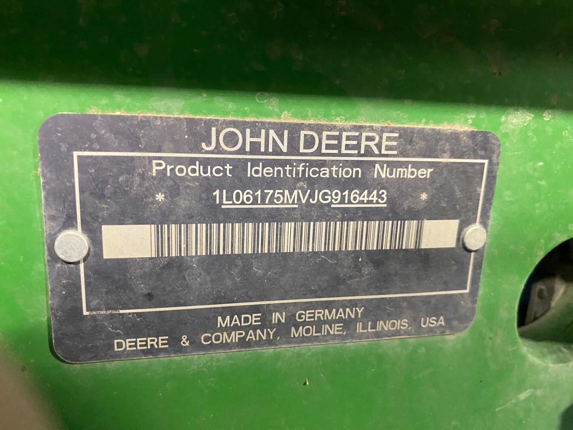 2018 John Deere 6175M Image 10