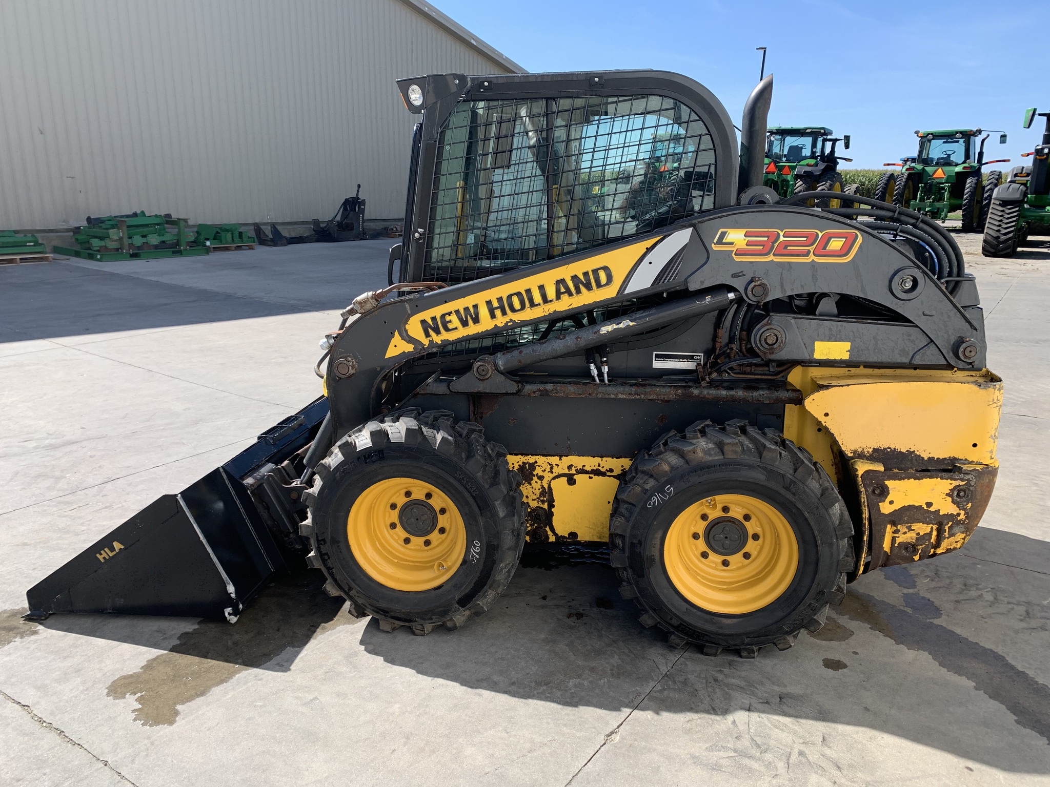 2023 New Holland L320 Image 6