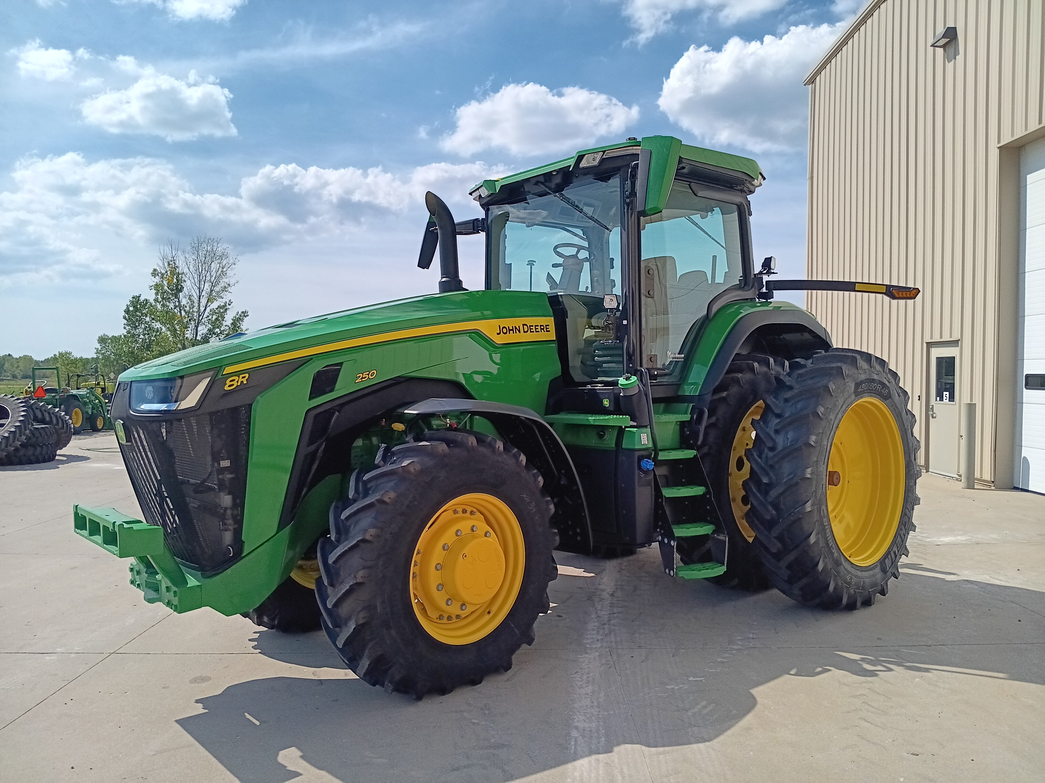 2024 John Deere 8R 250 Image 8