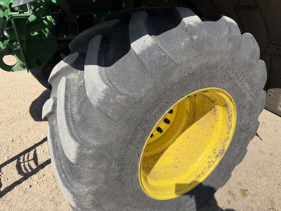 2024 John Deere 800R - Photo10