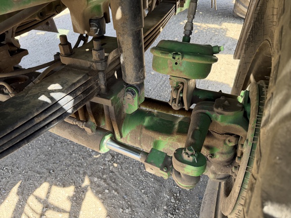 2024 John Deere 800R - Photo11