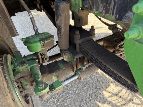 2024 John Deere 800R - Photo13