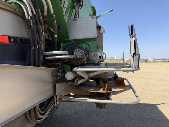 2024 John Deere 800R - Photo24