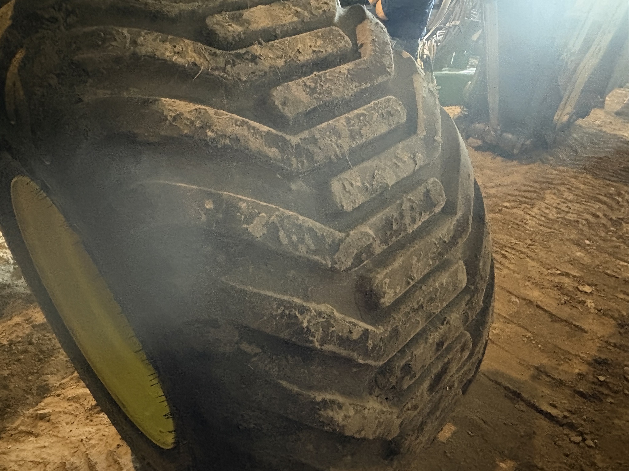 2021 John Deere 2680H Image 18