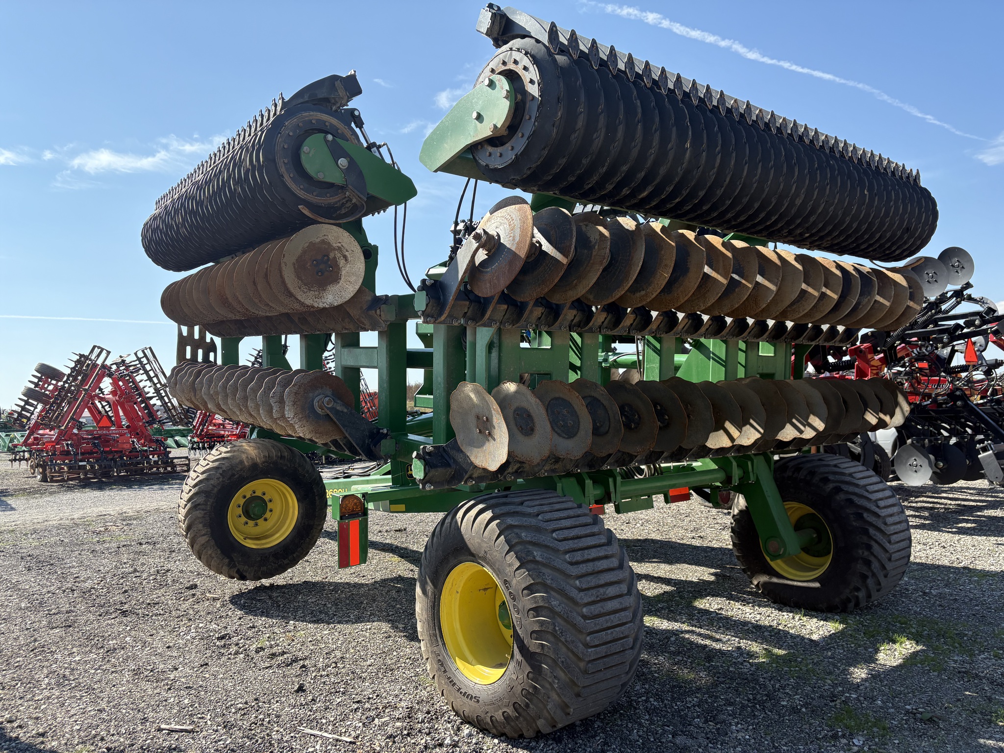 2021 John Deere 2680H Image 5