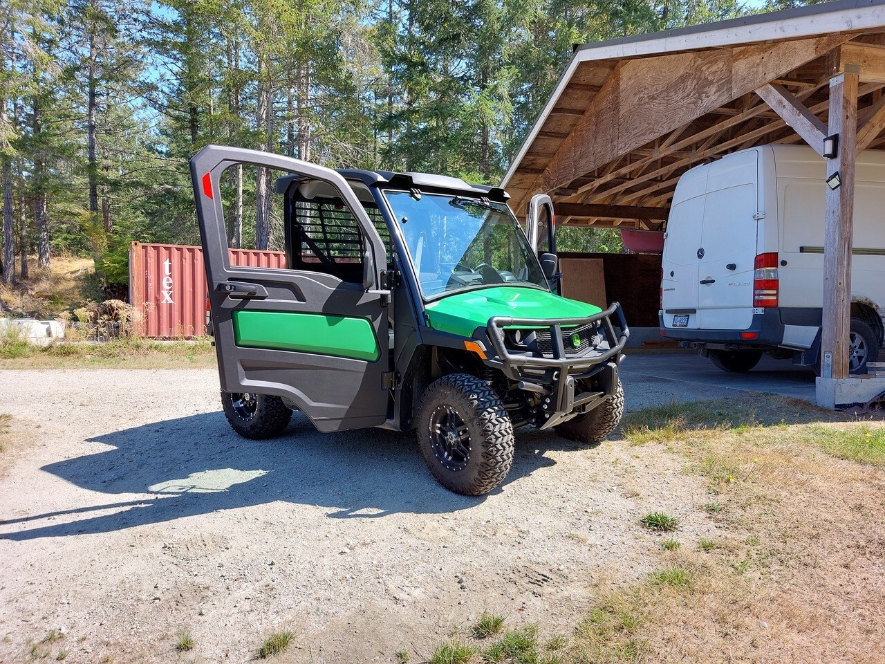 2024 John Deere XUV 835M Image 1