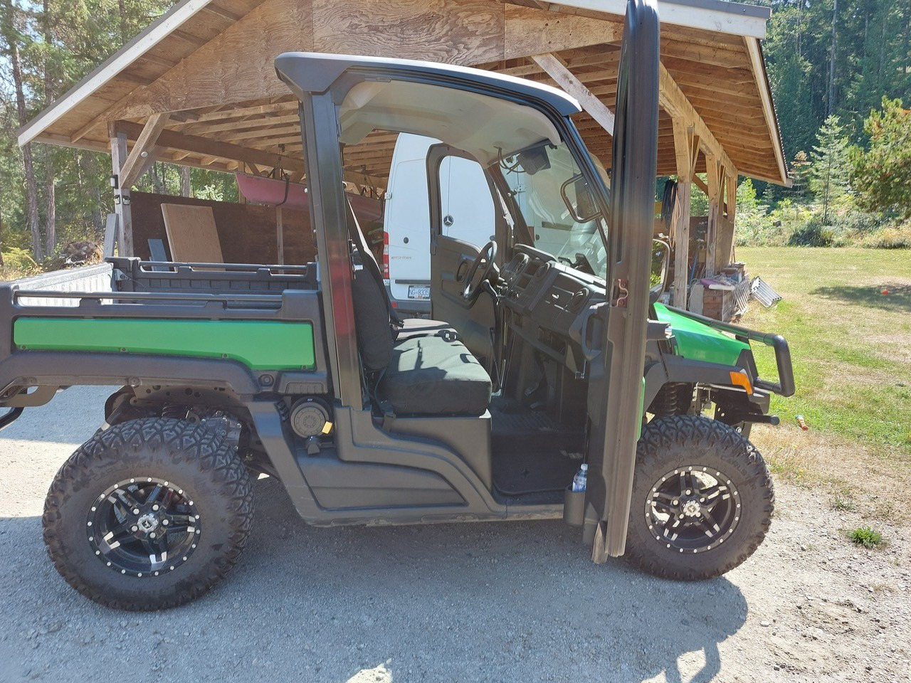 2024 John Deere XUV 835M Image 5