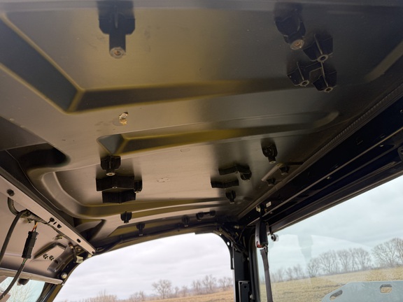 2022 John Deere XUV 835M - Photo18