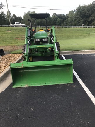 2023 John Deere 5075E Photo 3