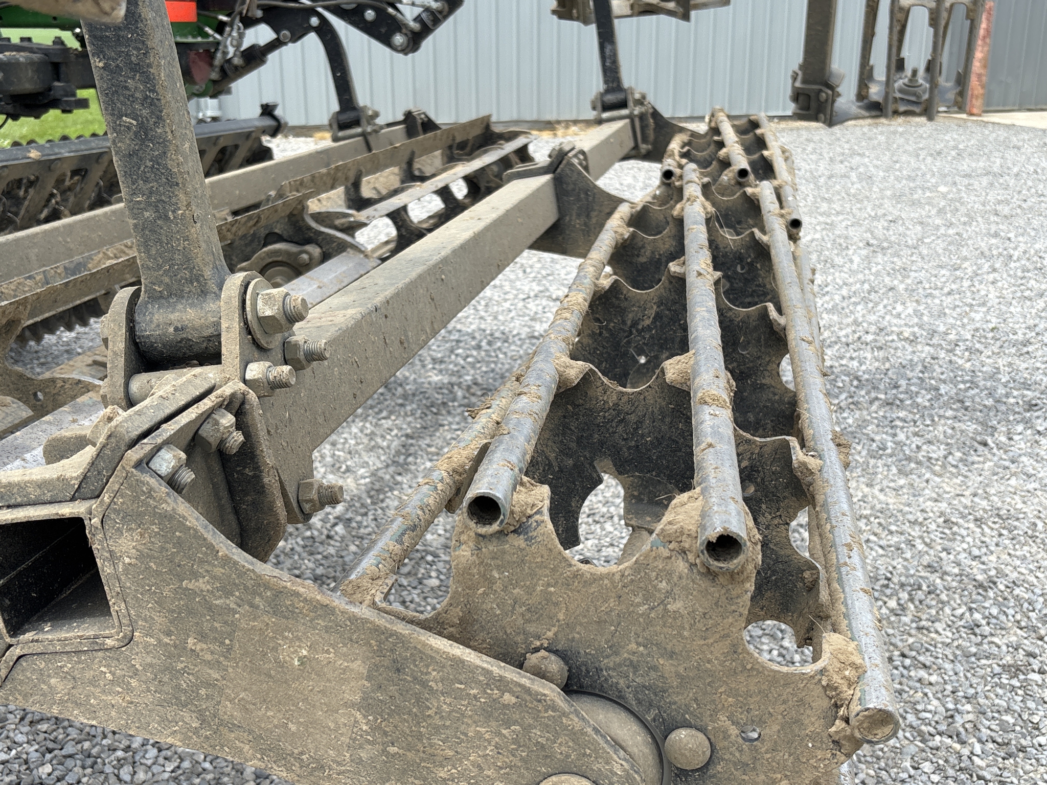 Used 2024 John Deere 2660VT Vertical Tillage at Koenig Equipment in Urbana, OH - PhotoXL8