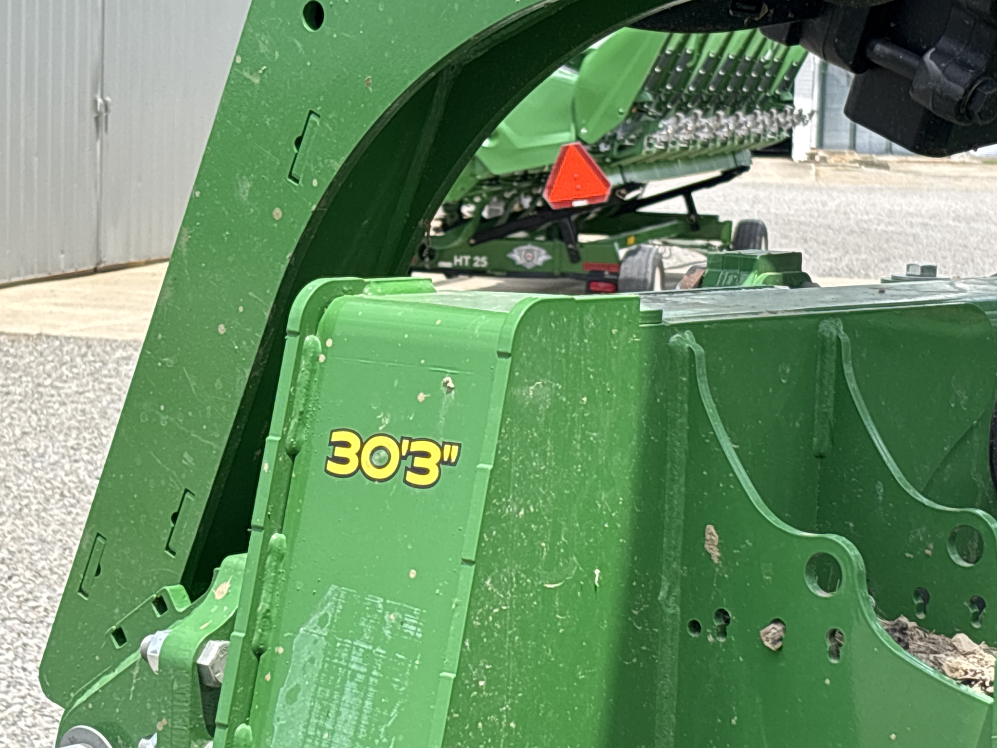 Used 2024 John Deere 2660VT Vertical Tillage at Koenig Equipment in Urbana, OH - PhotoXL9