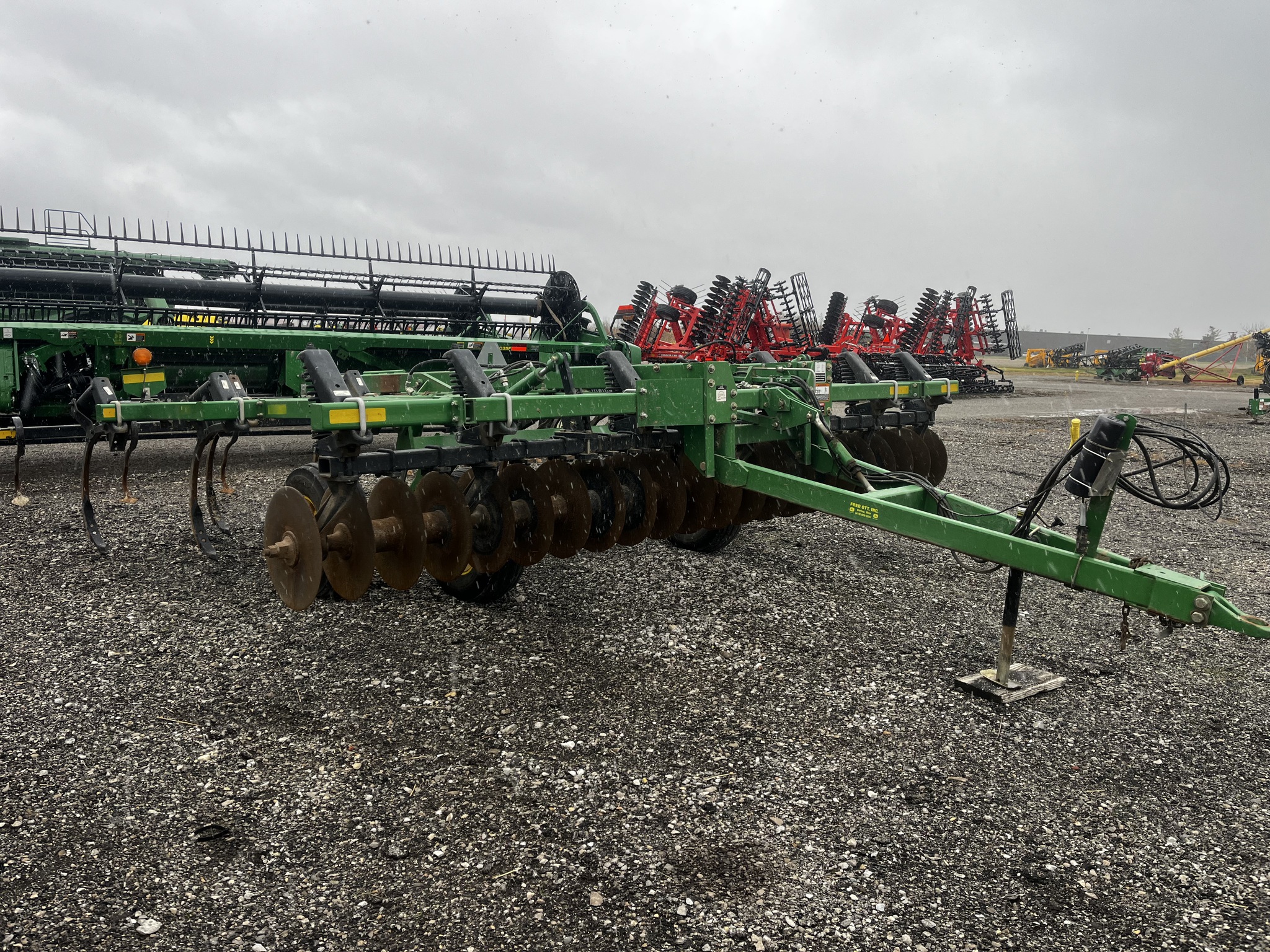 2012 John Deere 714 Image 6