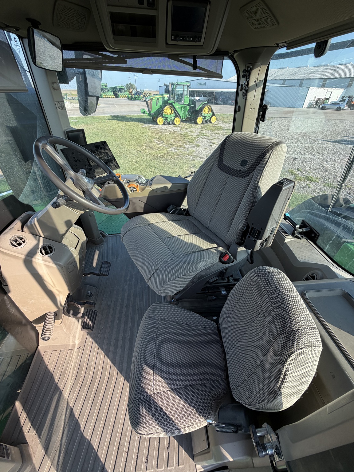 2024 John Deere 9RX 590 Image 9