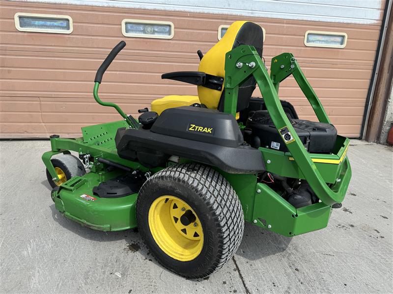 2023 John Deere Z735M Image 3