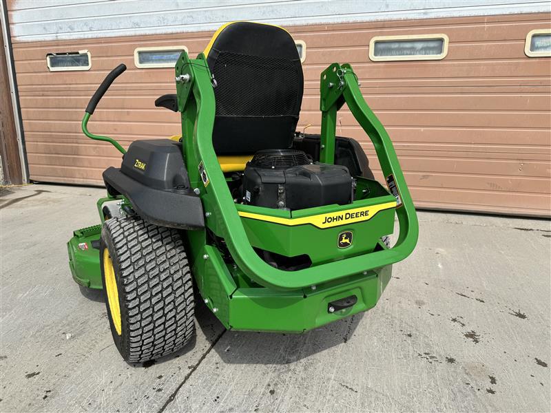 2023 John Deere Z735M Image 4