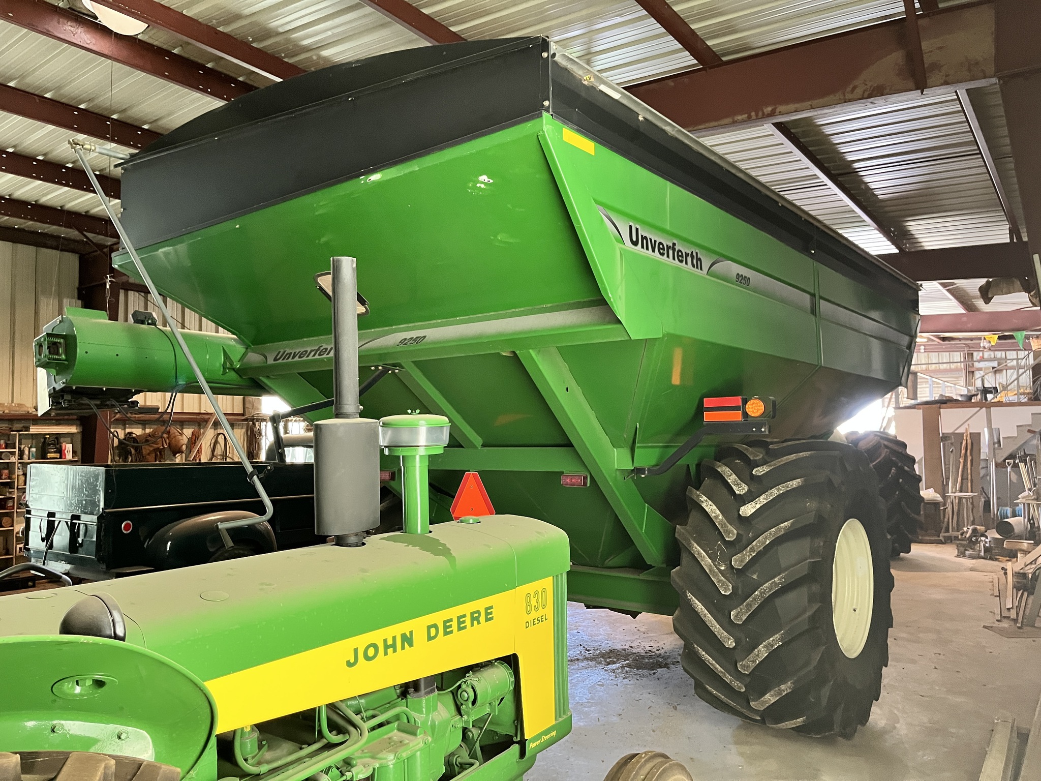 2012 Unverferth 9250 Image 5